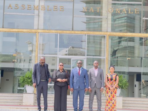 l'ITA recu à l'Assemblée nationale du Sénégal avec les auditeurs guinéens l'ITA recu à l'Assemblée nationale du Sénégal avec les auditeurs guinéens